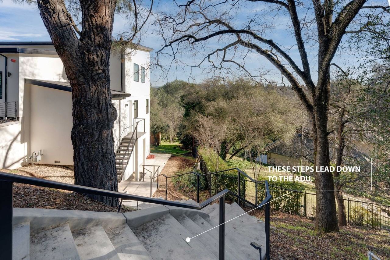 495 Encina Dr - Photo 7 of 24