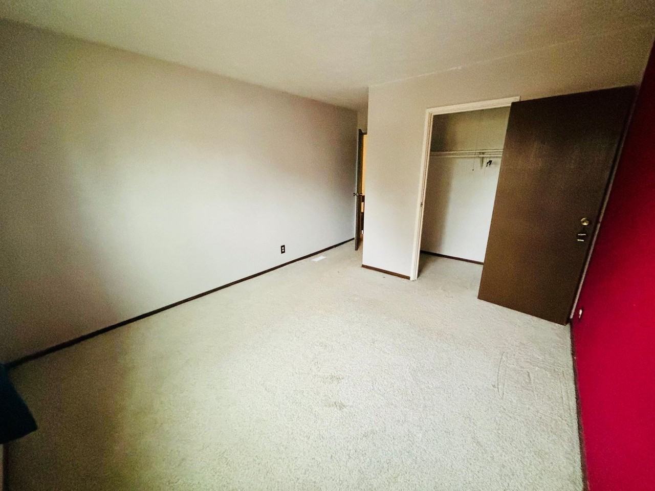 13205 Carpenter St - Photo 6 of 15