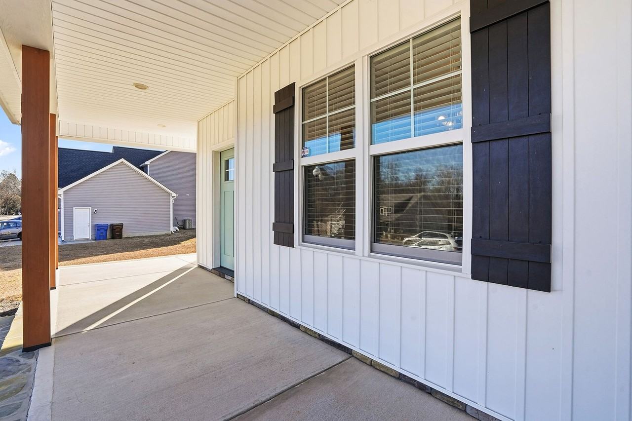 40 Wendywood Dr - Photo 4 of 30