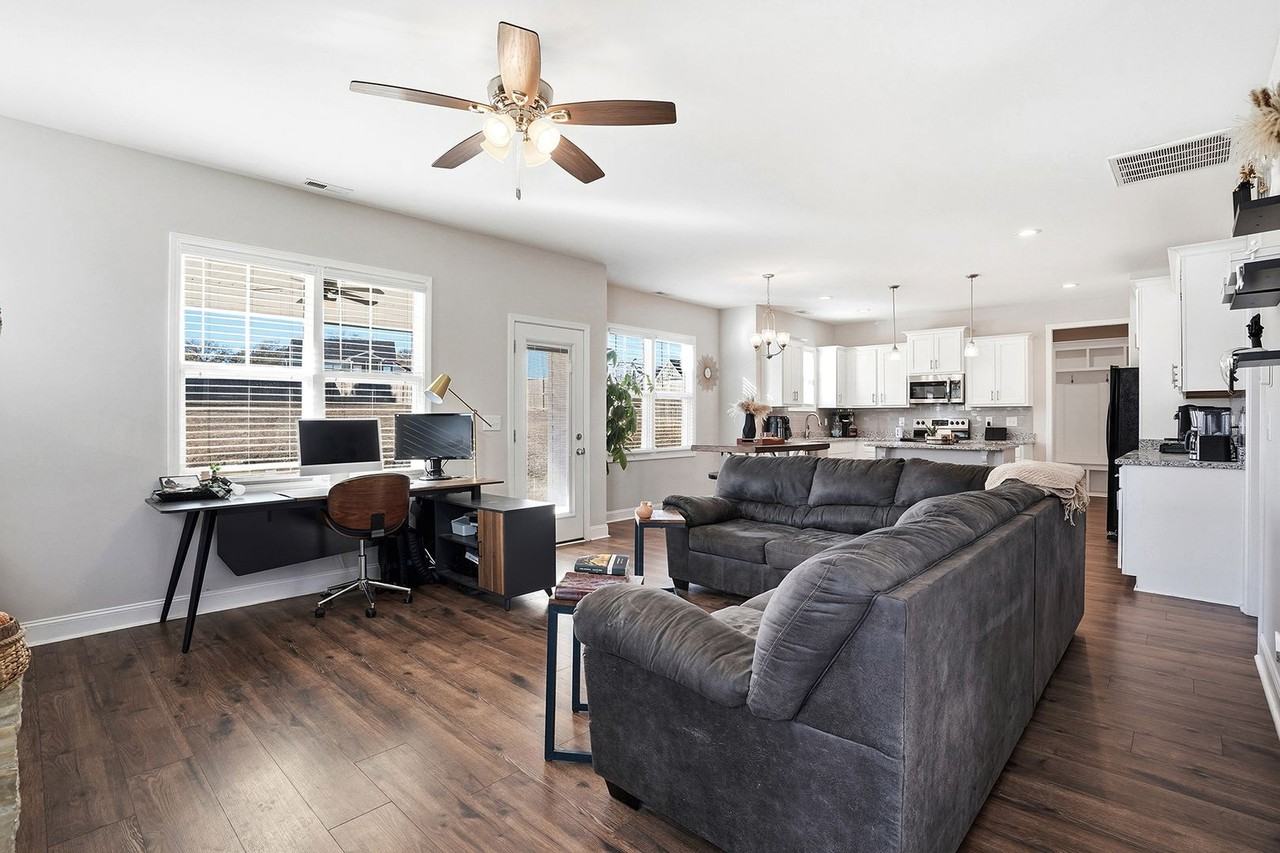 40 Wendywood Dr - Photo 7 of 30