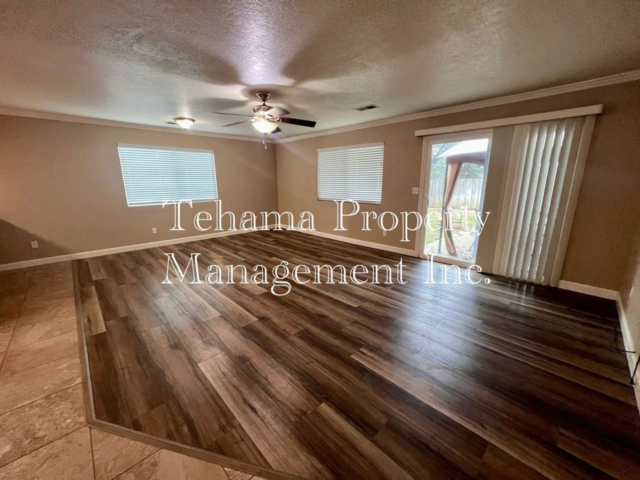 2089 Stonybrook Dr - Photo 2 of 21