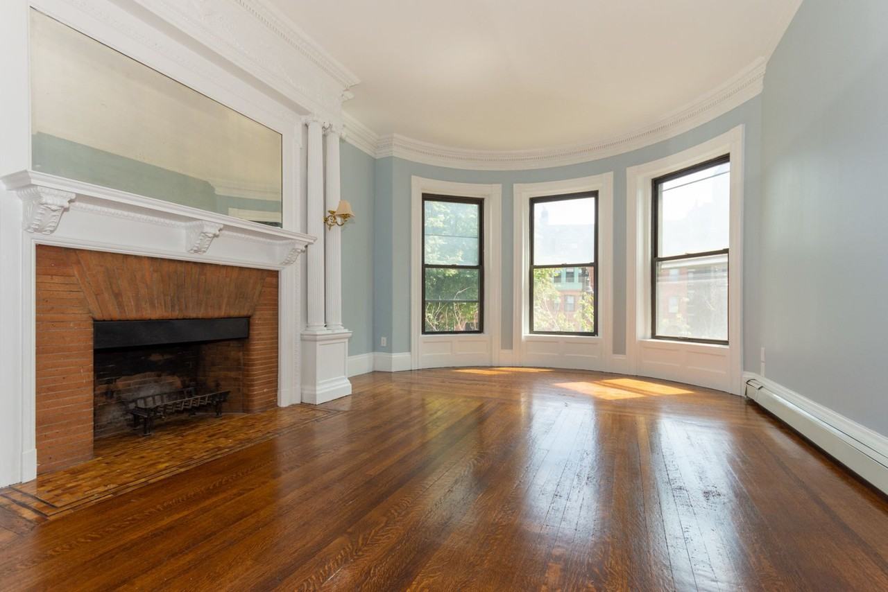 13 Bay State Rd - Photo 2 of 10