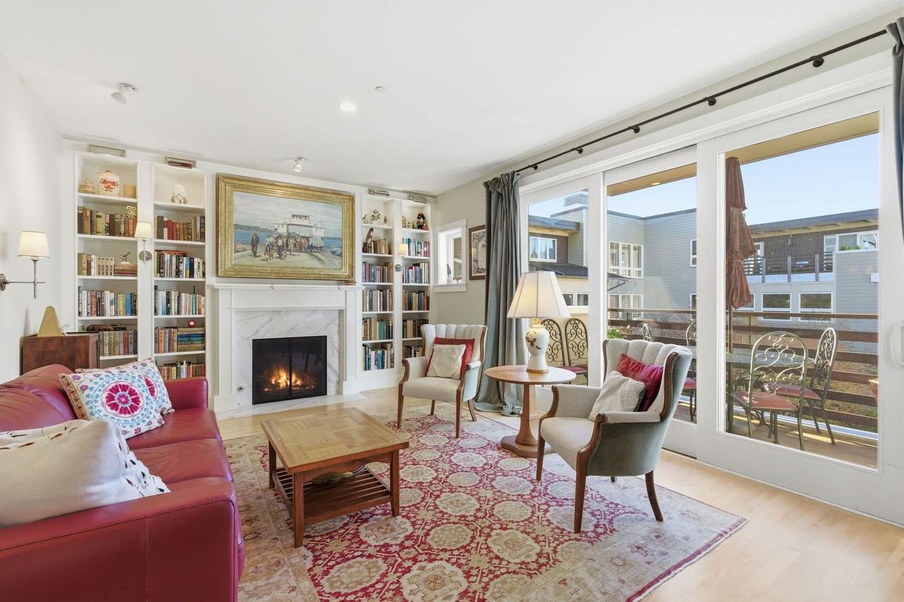 400 Winslow Way E #280 - Photo 6 of 20