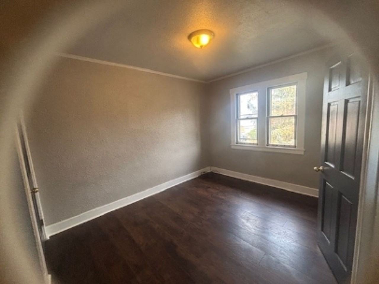 855 Vankirk St #1 - Photo 4 of 6