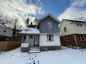 605 N 6th St - Photo 1 of 1