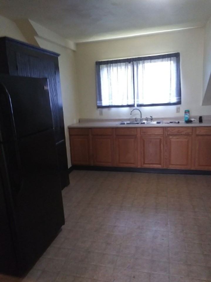 205 Griscom St Rear - Photo 2 of 8