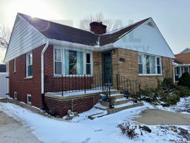 304 Beverly Pl - Photo 1 of 1