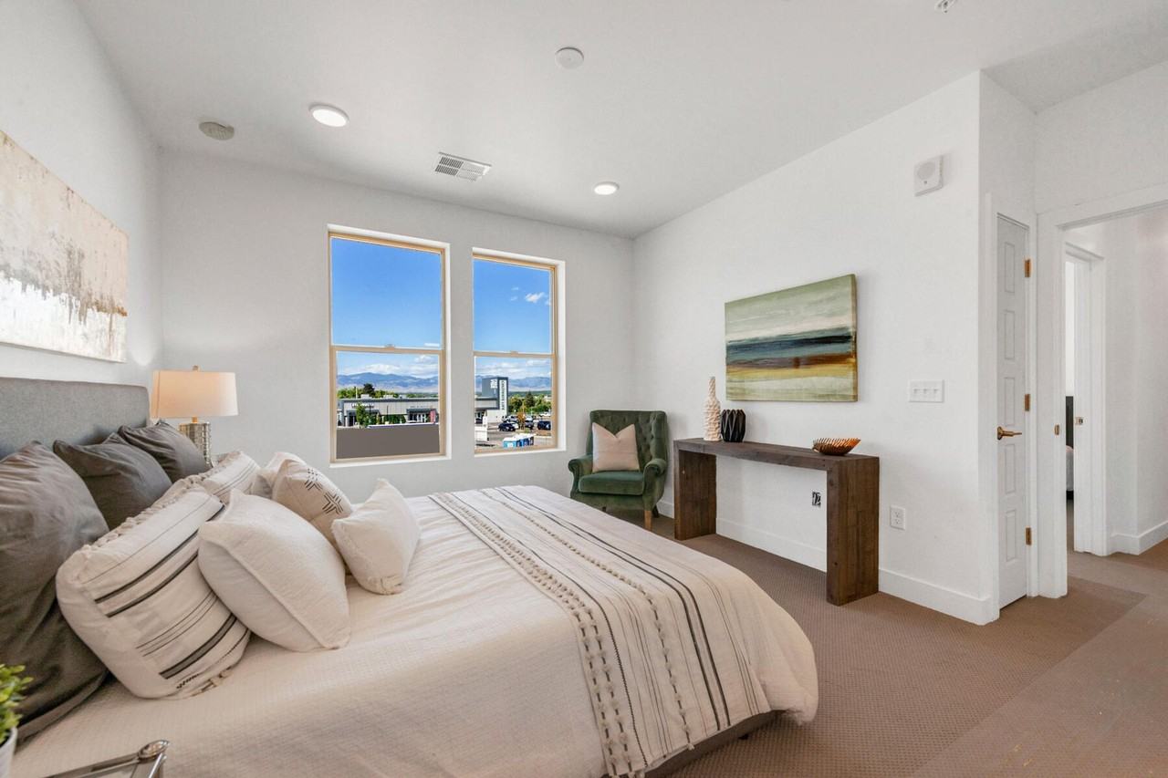 Apex at Perry Station - Photo 3 of 32