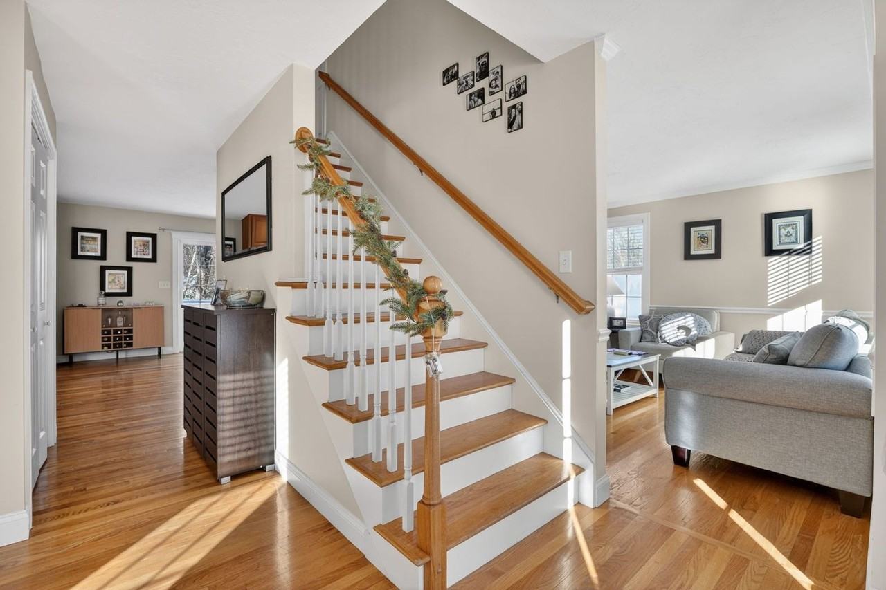 3 Diana Hill Dr - Photo 4 of 34