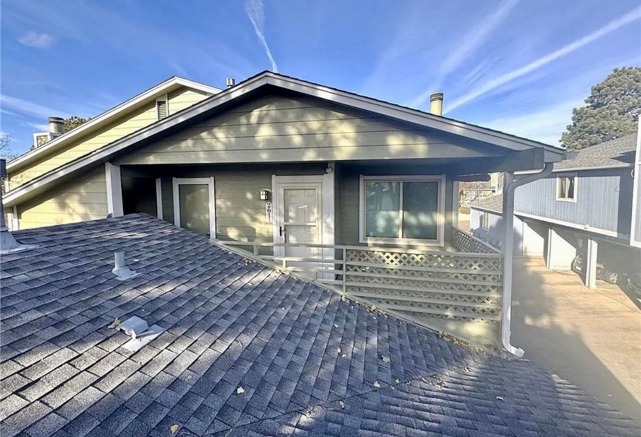 2611 Hearthwood Ln - Photo 2 of 26