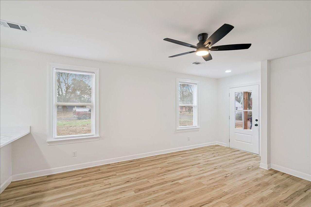 825 N 7th St - Photo 7 of 33