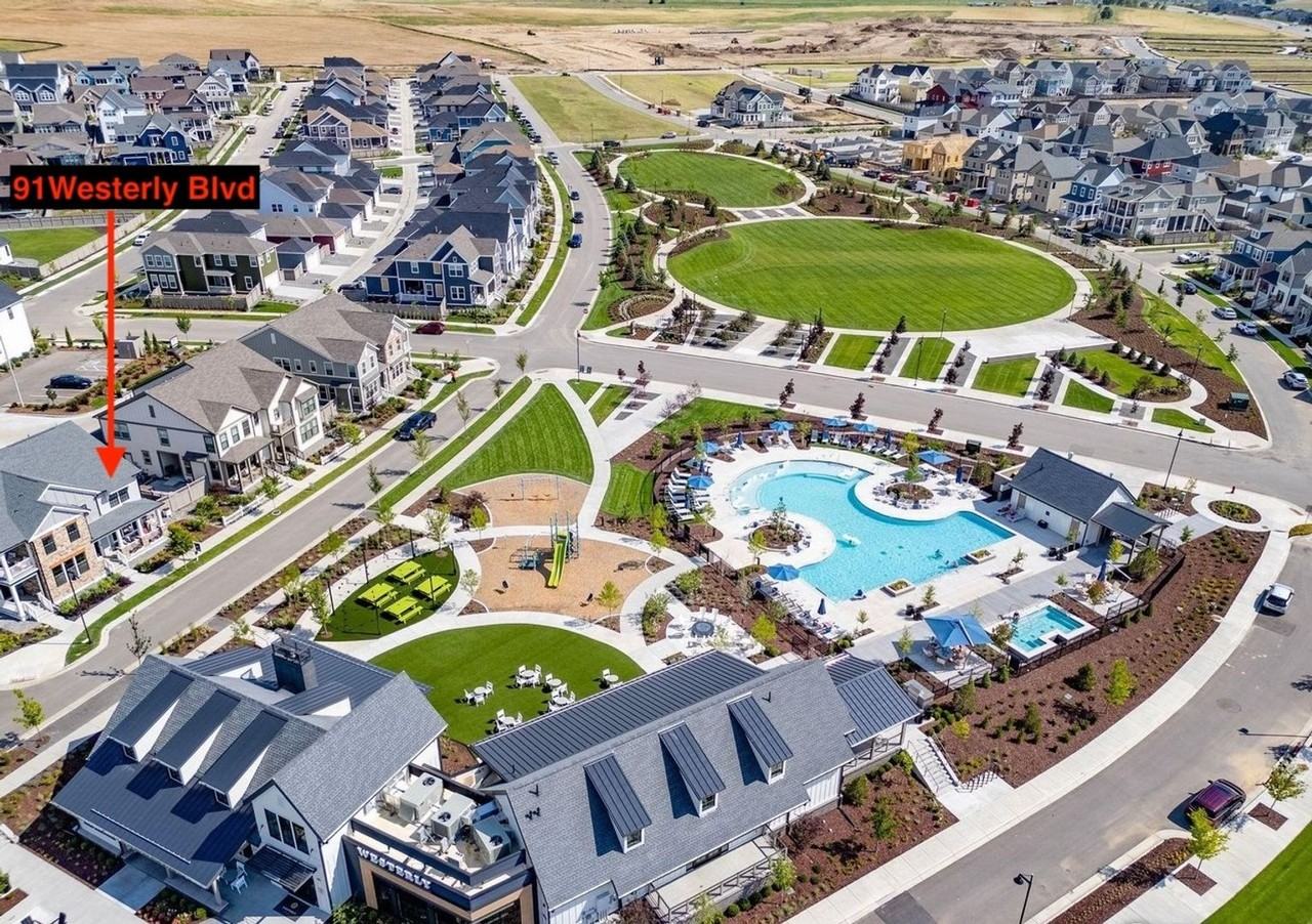 91 Westerly Blvd - Photo 2 of 39