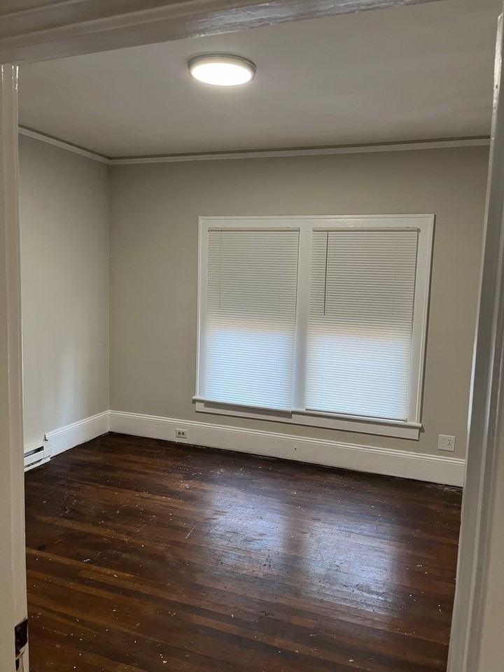 1405 Lexington Ave #A - Photo 5 of 10