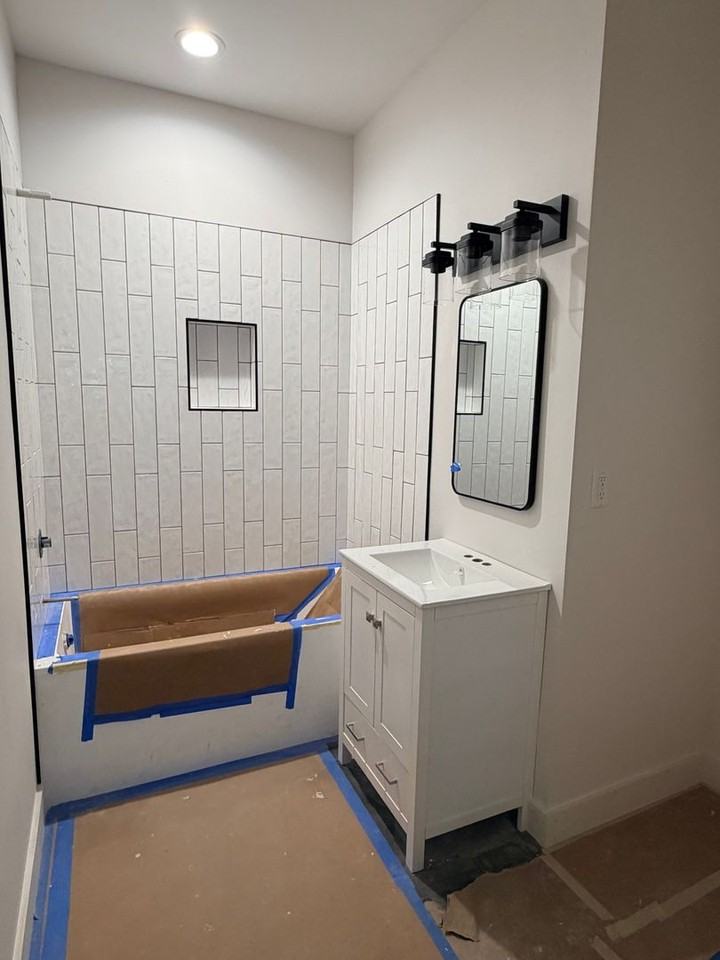 460 N James Ave - Photo 3 of 6