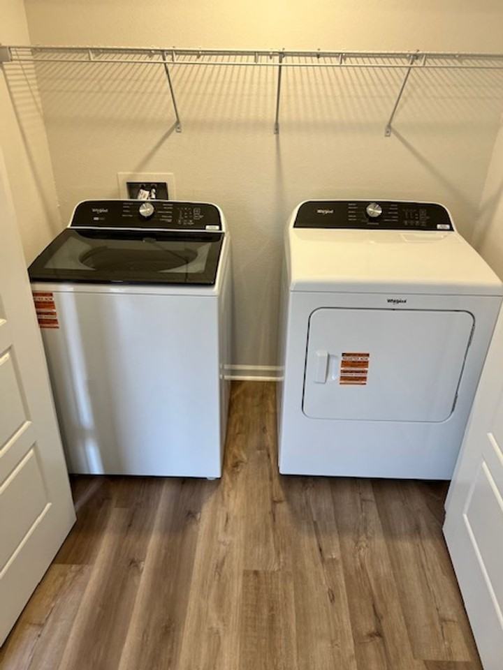 964 Waterford Cir - Photo 7 of 19