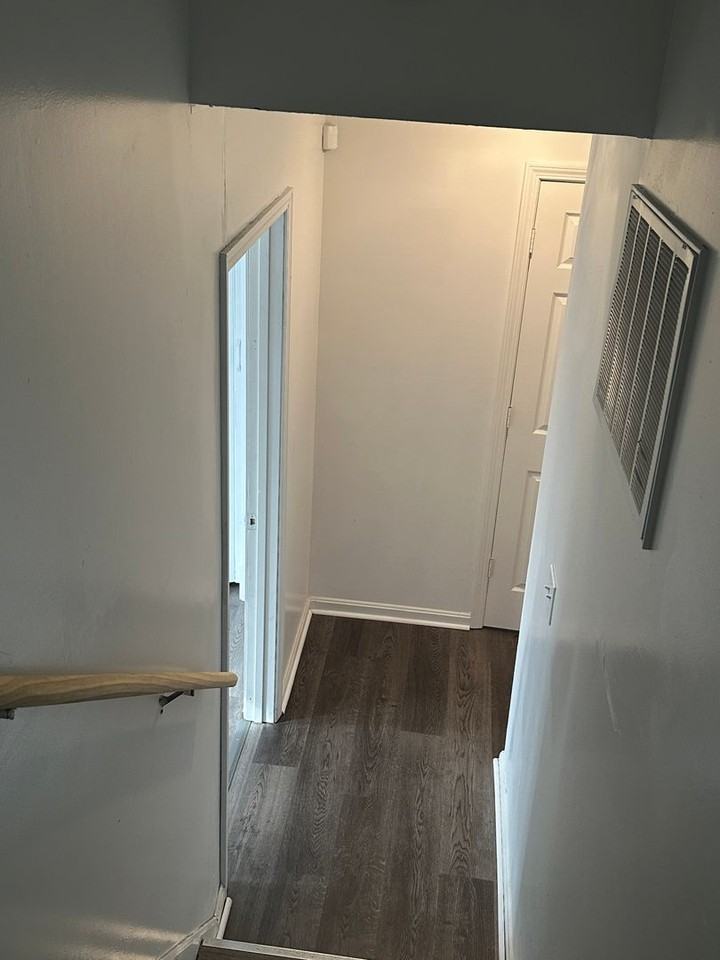 4220 Sunset Ave - Photo 6 of 25