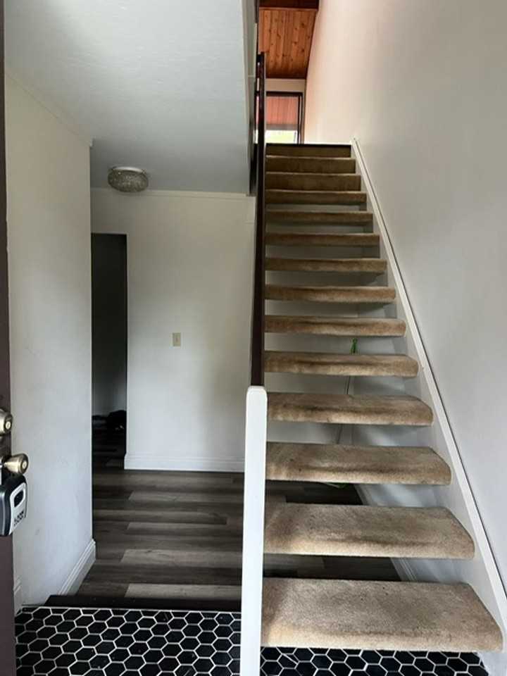 216 Central Ave - Photo 3 of 10