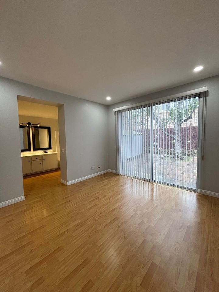 11048 De Anza Dr - Photo 6 of 27