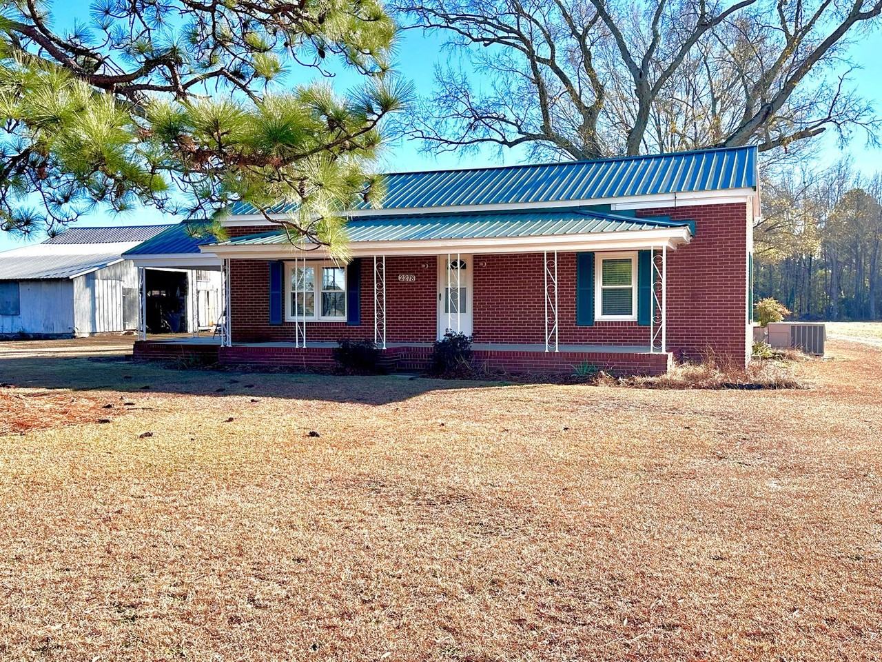 2278 Old Creek Rd - Photo 2 of 19