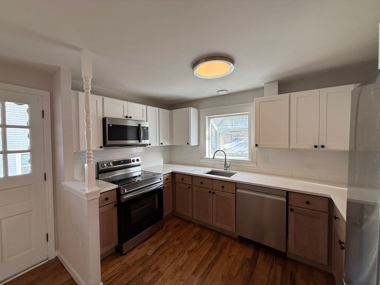 86 Gene St - Photo 3 of 14