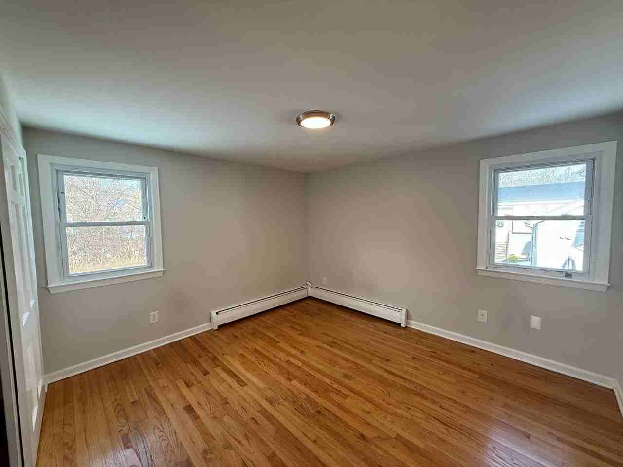 86 Gene St - Photo 6 of 14