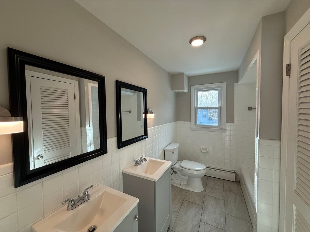 86 Gene St - Photo 7 of 14