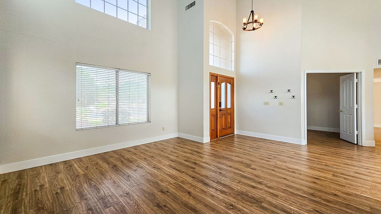 2011 W Harrison St - Photo 6 of 44