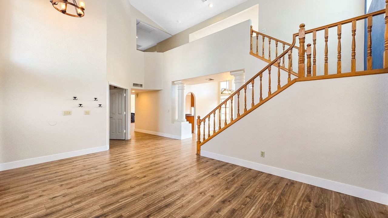 2011 W Harrison St - Photo 7 of 44