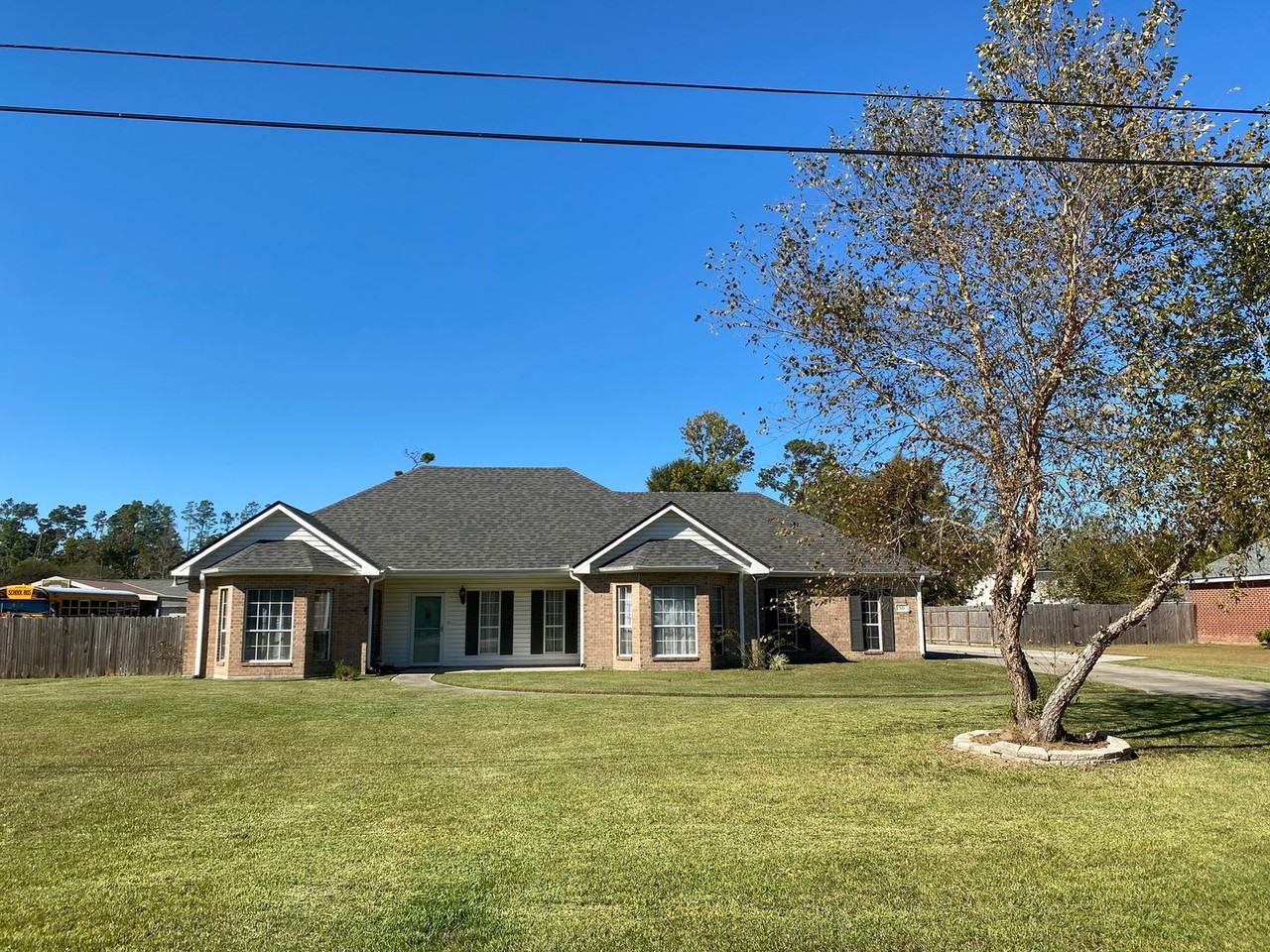 521 Josh St - Photo 2 of 15