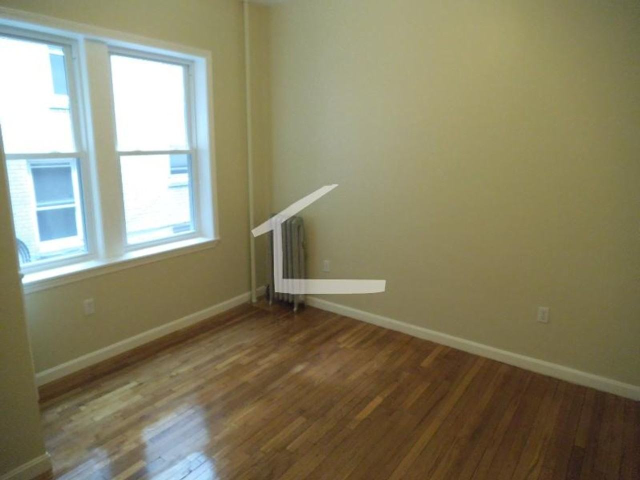1190 Commonwealth Ave - Photo 2 of 6