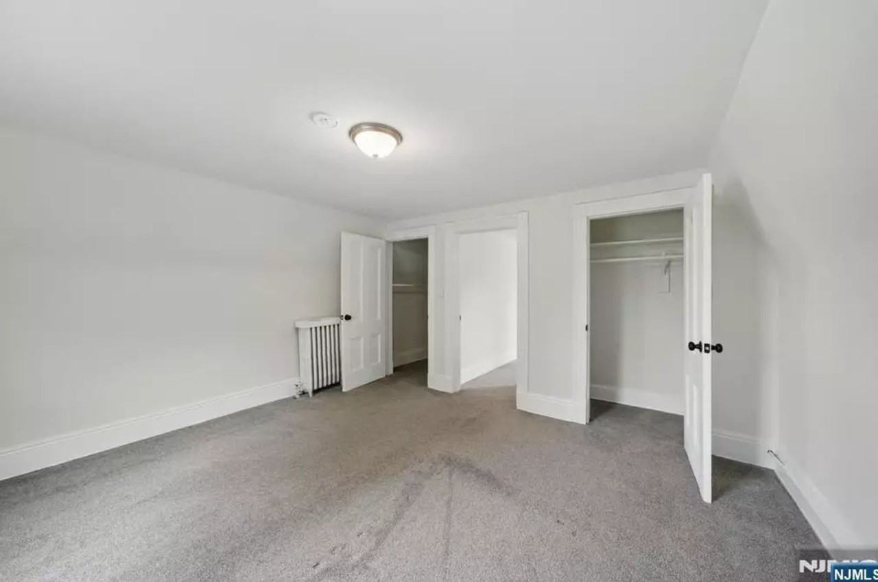 9 Vincent Pl - Photo 3 of 14