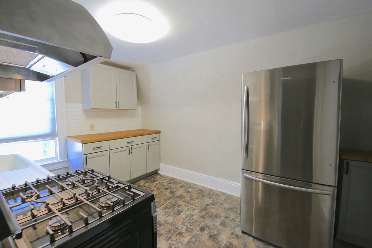 9 Vincent Pl - Photo 7 of 14