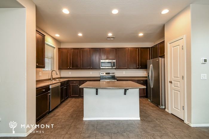 3857 E Trigger Way - Photo 6 of 13