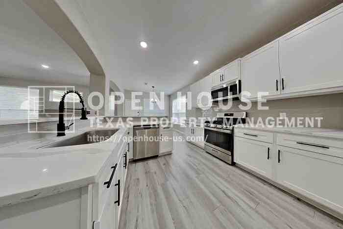 2014 Ridgeway Park Dr - Photo 7 of 21