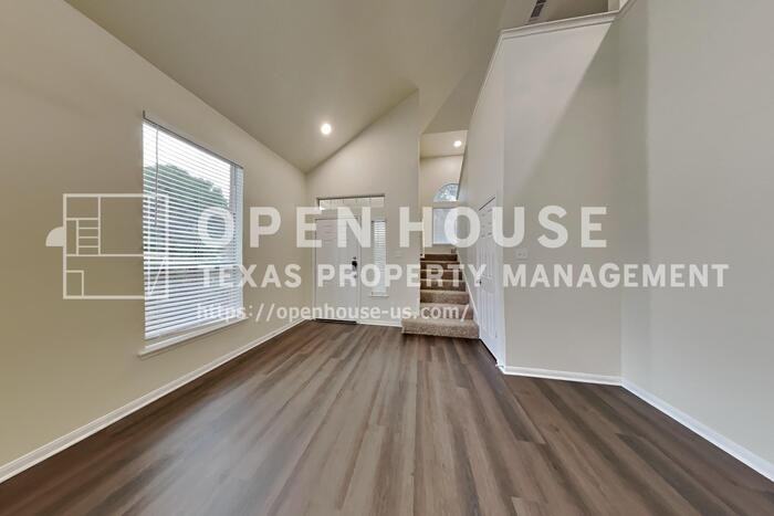 18131 Dusty Terrace Ln - Photo 5 of 22