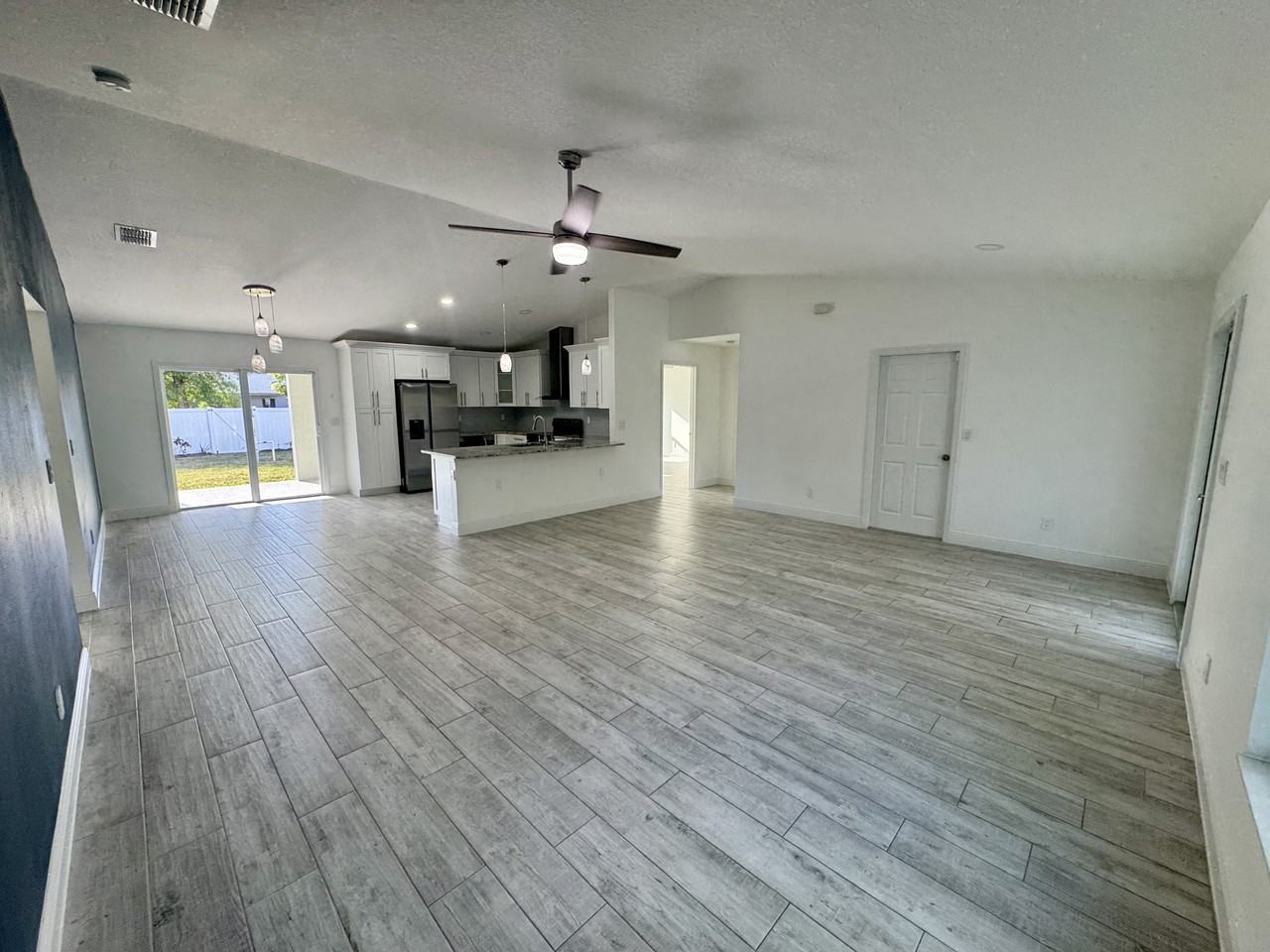 1872 Tulane Ave Se #1 - Photo 2 of 13