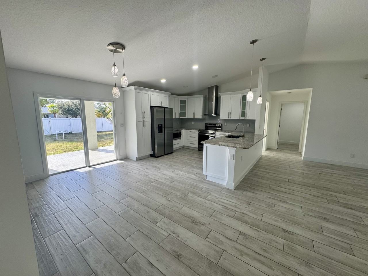 1872 Tulane Ave Se #1 - Photo 5 of 13