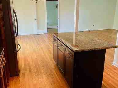 3233 Saxon Dr #NA - Photo 3 of 11