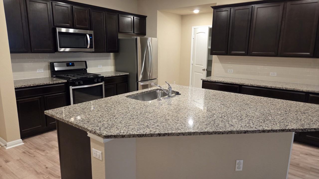 146 Arrowhead Vine St #NA - Photo 4 of 25