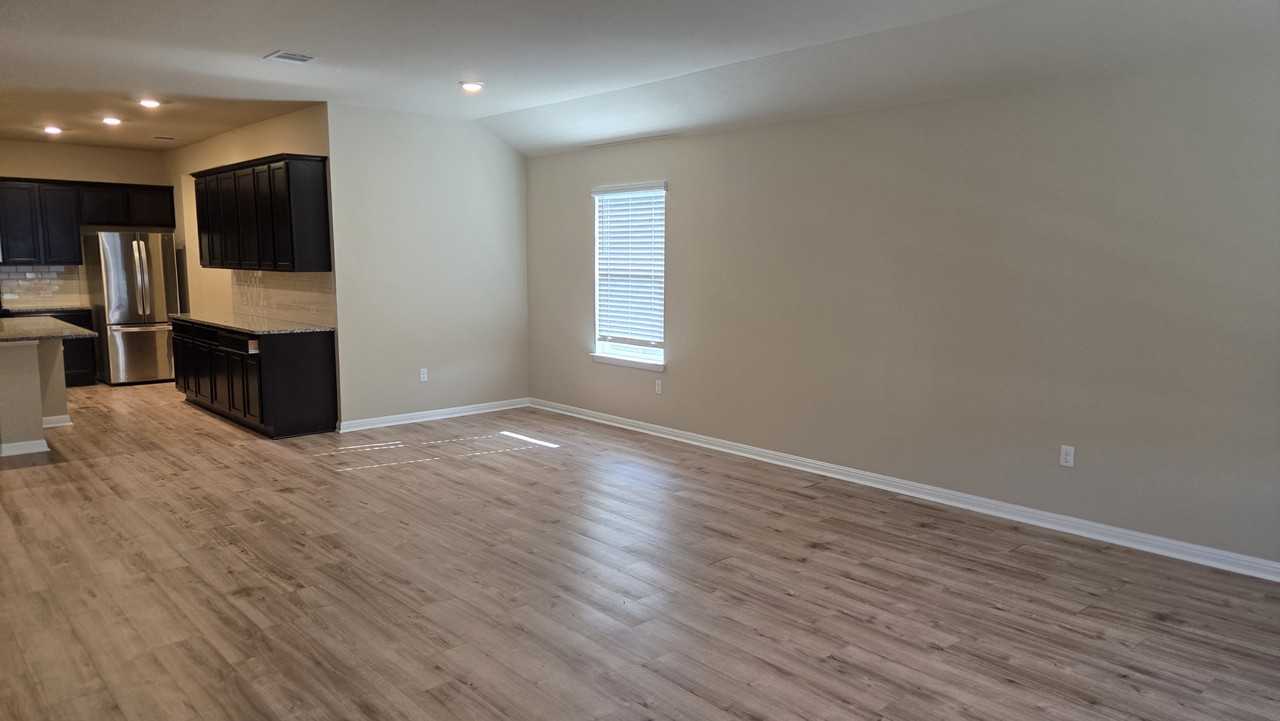 146 Arrowhead Vine St #NA - Photo 5 of 25