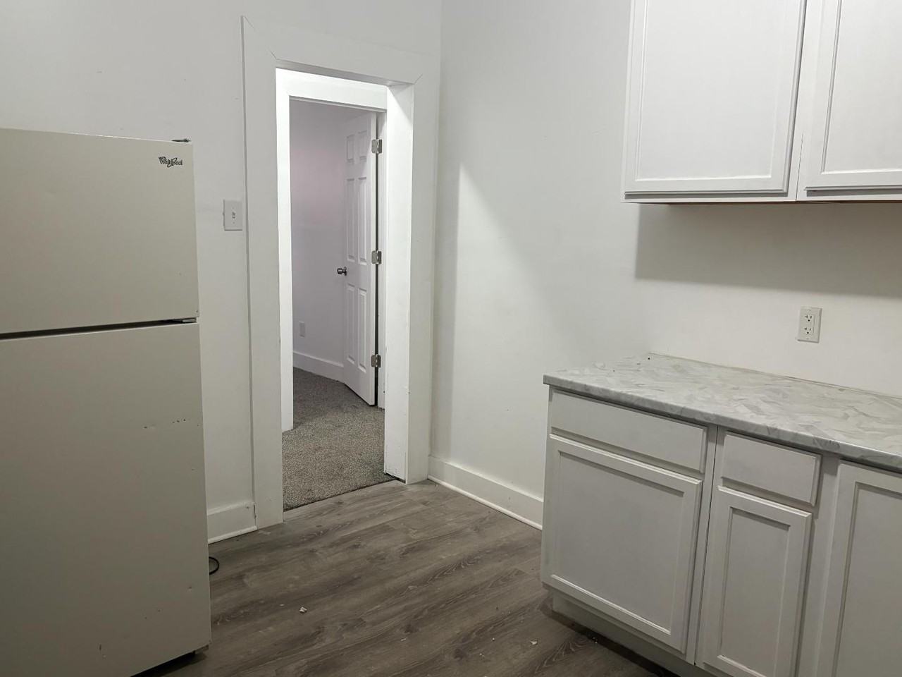 2531 W Euclid St - Photo 5 of 8