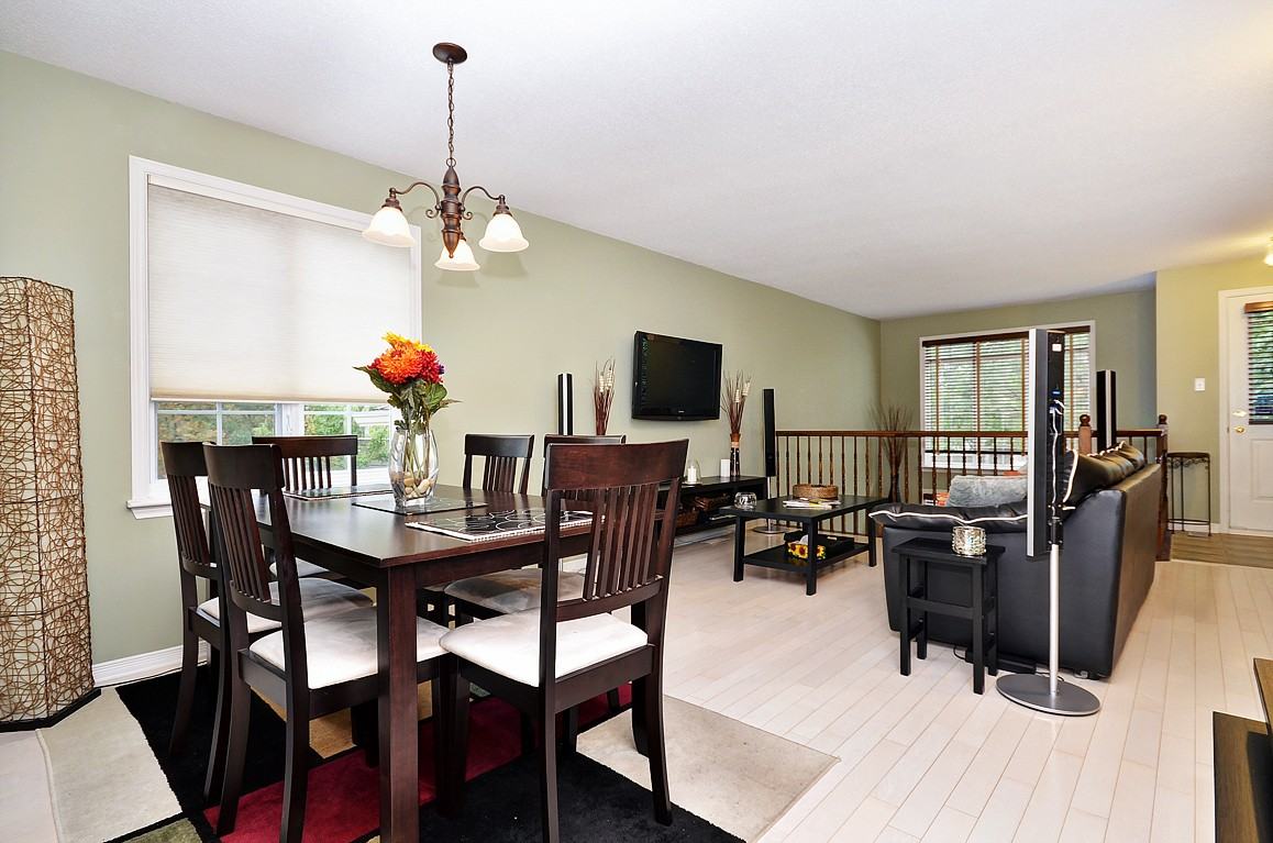 1717 Blohm Drive - Photo 6 of 19