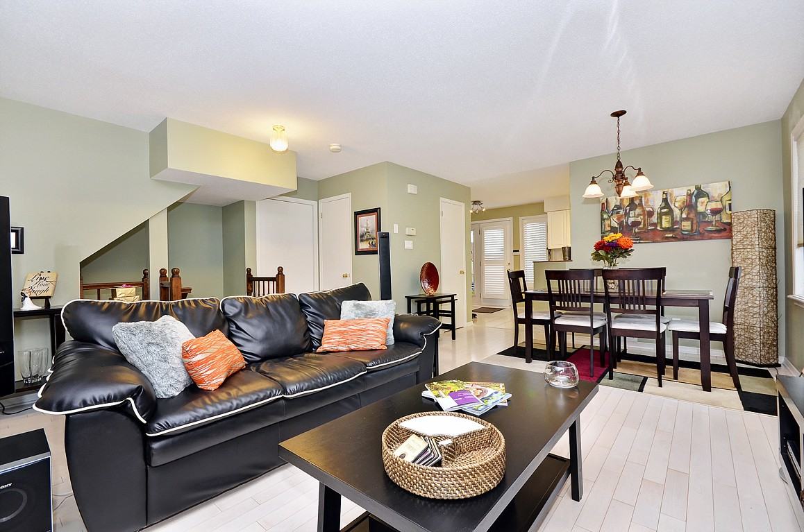 1717 Blohm Drive - Photo 5 of 19