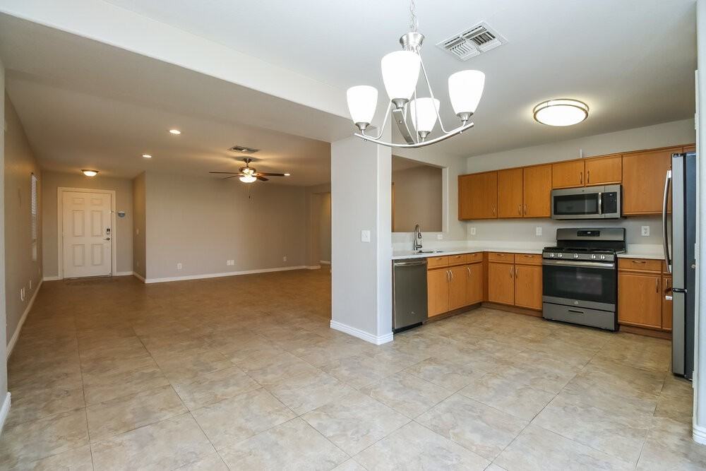 8502 E Kiowa Ave - Photo 7 of 16