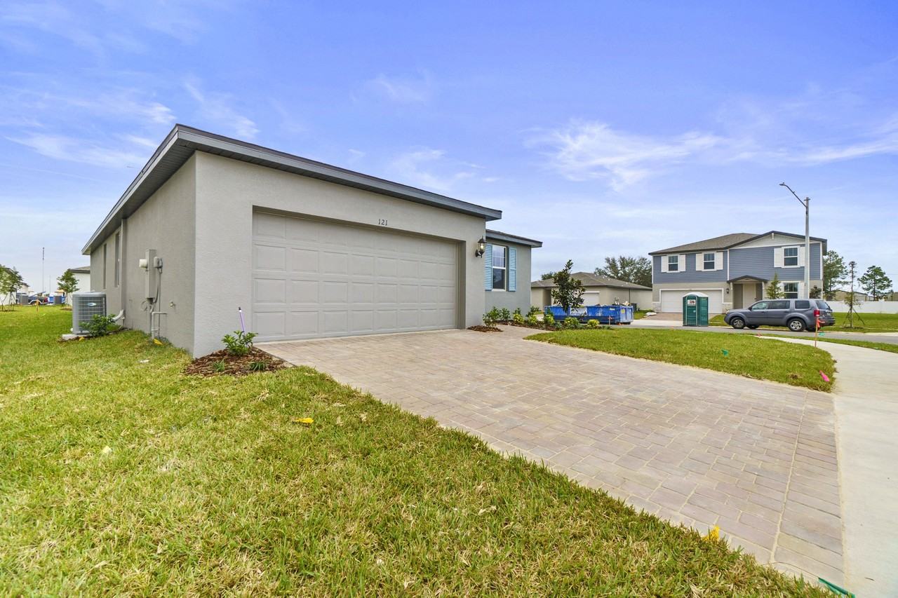 121 Towns Cir #NA - Photo 3 of 27