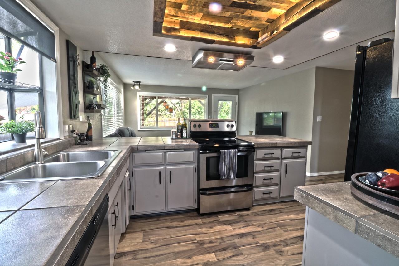 2311 Perri Pl #NA - Photo 6 of 17