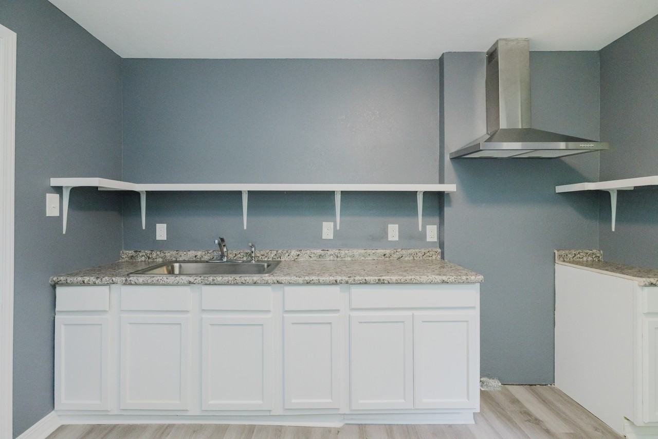 114 Wilson St #1 - Photo 7 of 15