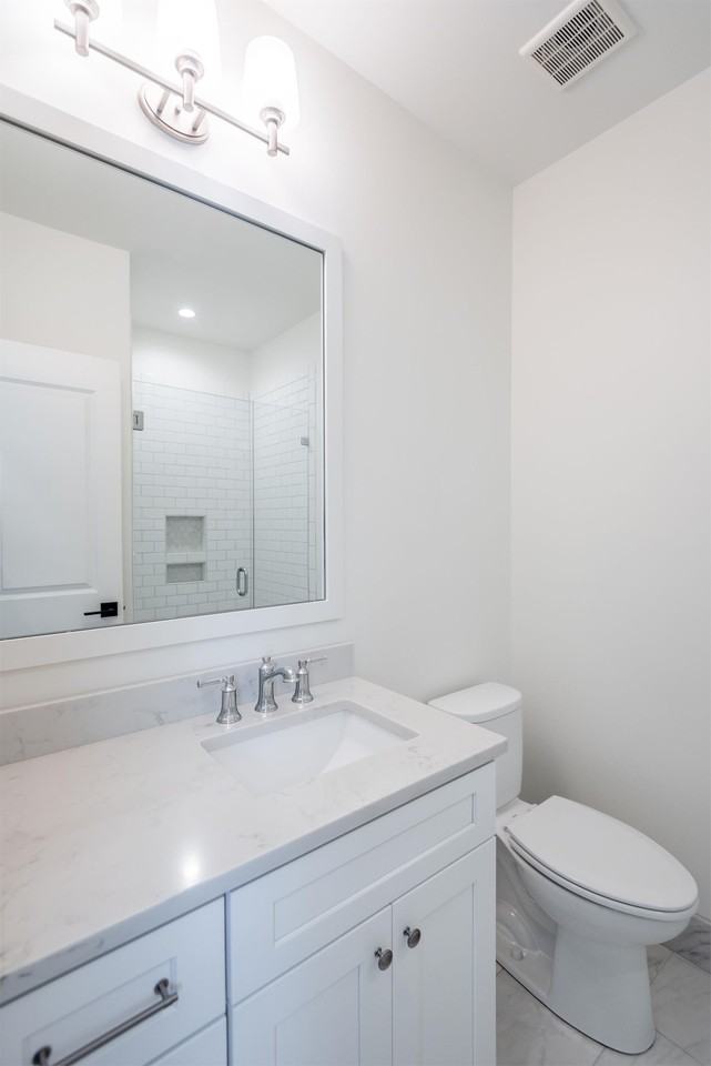 772 Rutledge Ave #B - Photo 7 of 14