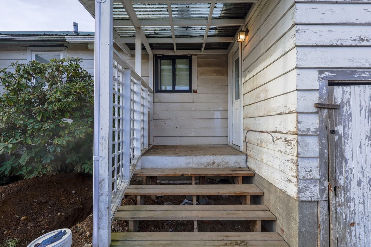 1408 Clearbrook Rd #MAIN - Photo 3 of 17