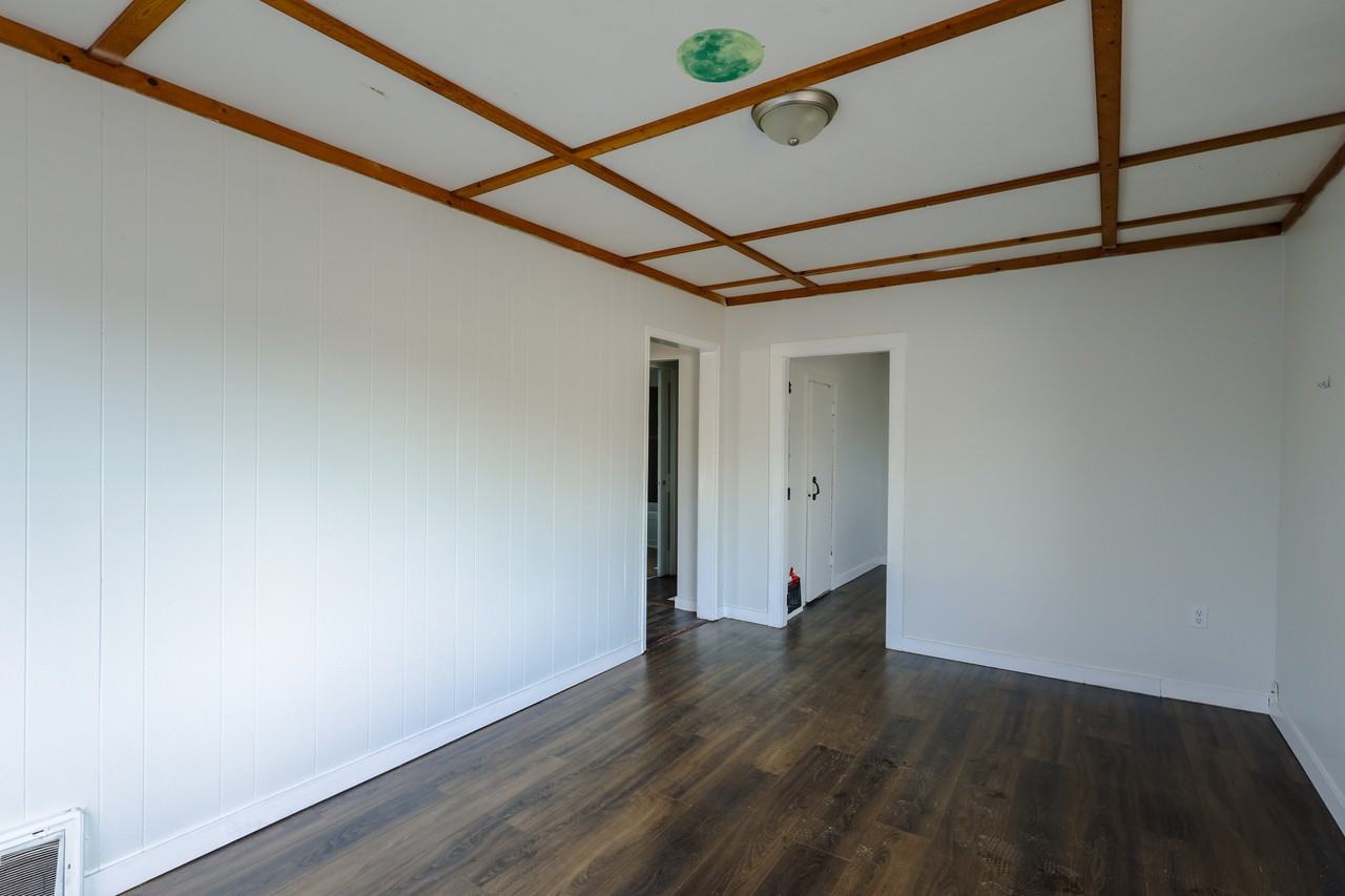 1408 Clearbrook Rd #MAIN - Photo 6 of 17